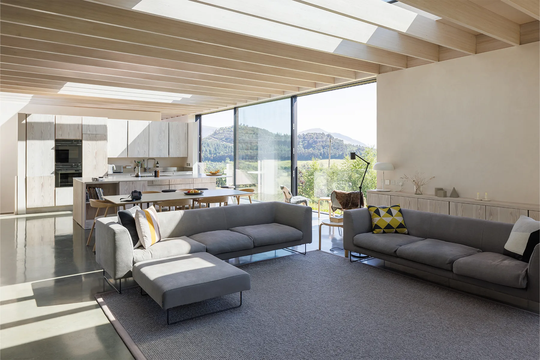 02 Roofglaze case study